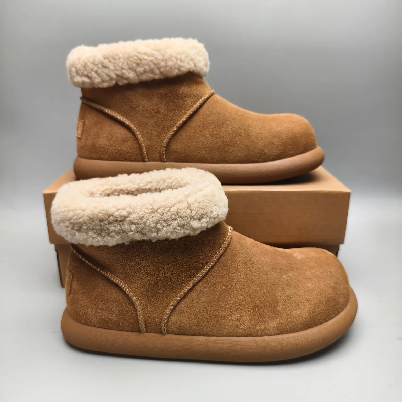 💰540 UGG sheepskin all-in-one snow boots 1618-5 rubber wear-resistant sole casual shoes Color: Gray Maroon Sand Matching size: 35-40